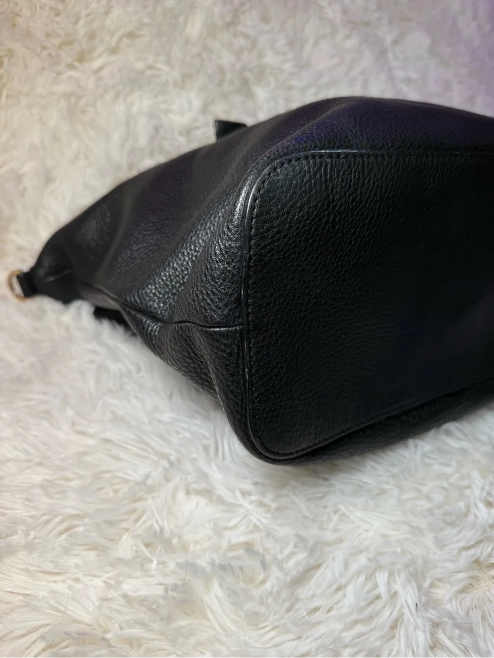 Tory Burch Thea Medium Black Slouchy Pebbled Leather Satchel Embossed Logo Gold